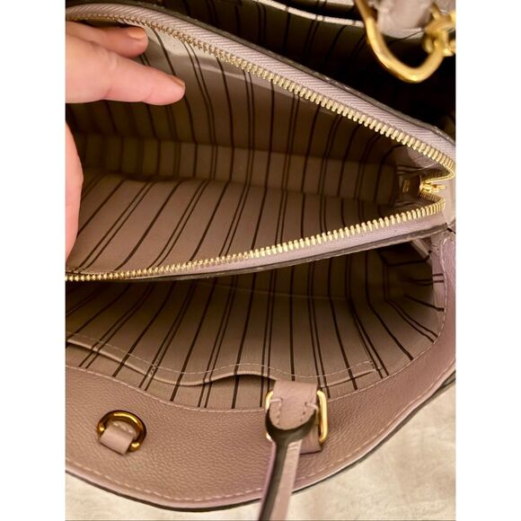 Louis Vuitton Montaigne Handbag Monogram Empreinte Leather MM - Picture 5 of 17